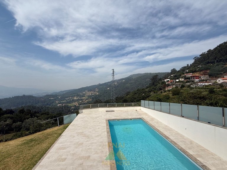 Villa for Sale in Cendufe, Arcos De Valdevez, Portugal 7