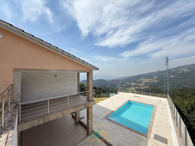 Villa for Sale in Cendufe, Arcos De Valdevez, Portugal 13