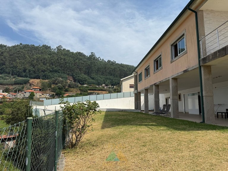 Villa for Sale in Cendufe, Arcos De Valdevez, Portugal 31