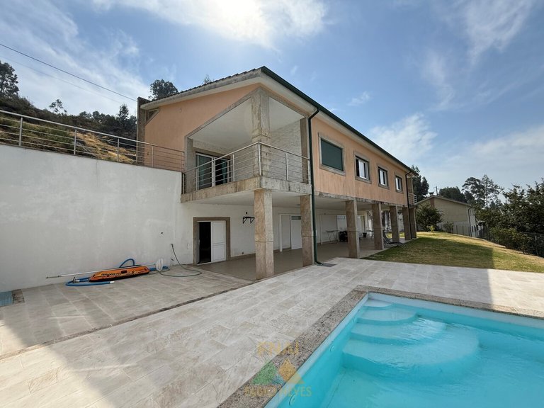 Villa for Sale in Cendufe, Arcos De Valdevez, Portugal 36