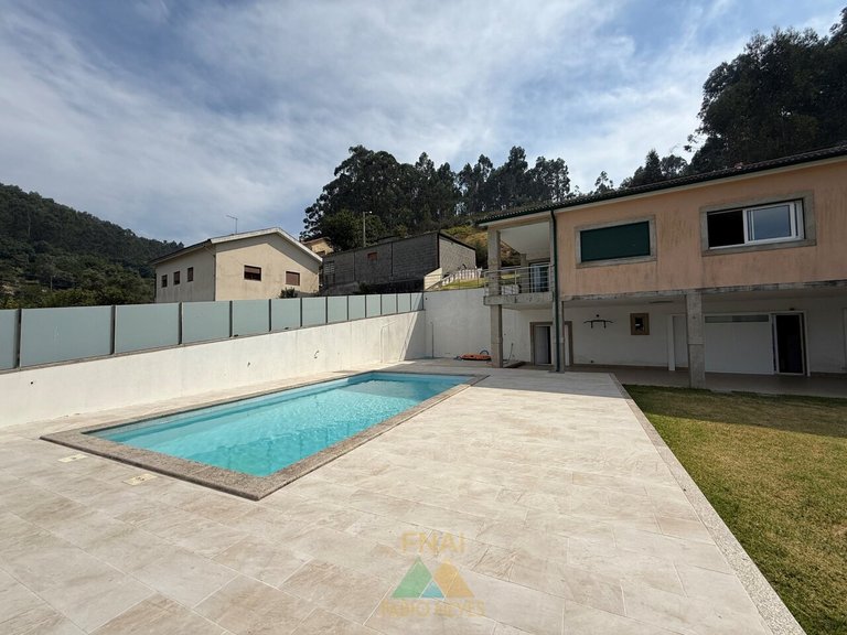 Villa for Sale in Cendufe, Arcos De Valdevez, Portugal 39