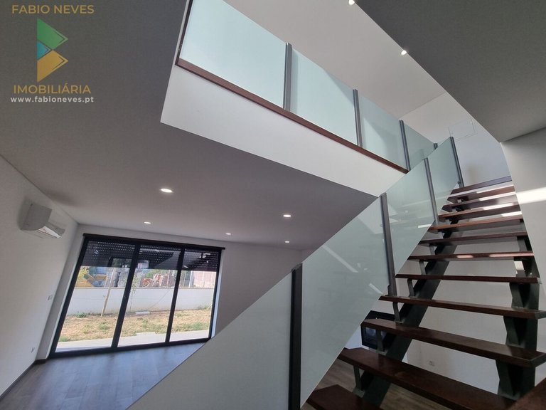 Villa for Sale in Seara, Ponte De Lima, Portugal 10