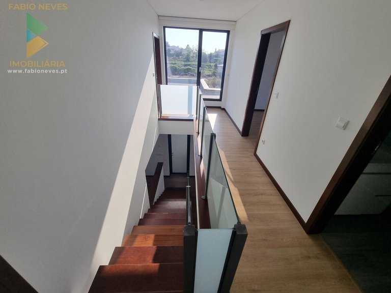 Villa for Sale in Seara, Ponte De Lima, Portugal 11