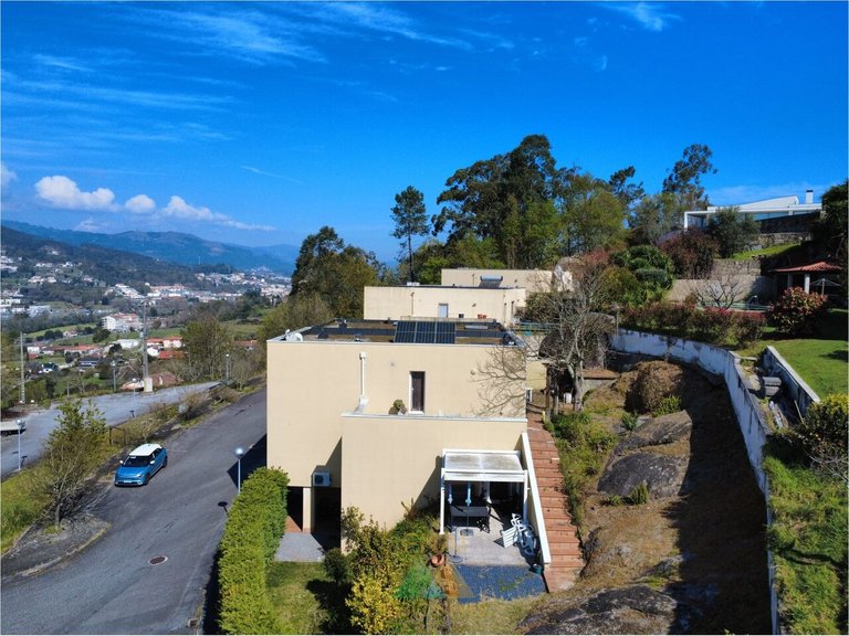 Villa for Sale in Paçô, Arcos De Valdevez, Portugal 2