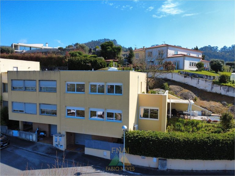 Villa for Sale in Paçô, Arcos De Valdevez, Portugal 1