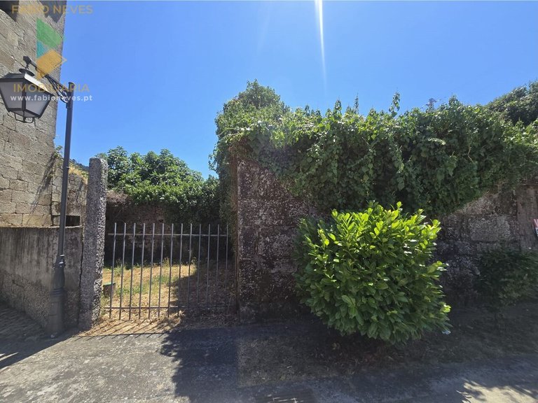 Villa for Sale in Vila Nova De Muía, Ponte Da Barca, Portugal 3