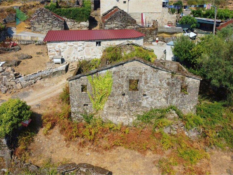 Villa for Sale in Vale, Arcos De Valdevez, Portugal 1