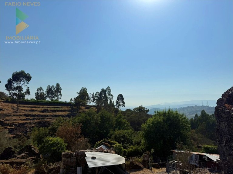 Villa for Sale in Vale, Arcos De Valdevez, Portugal 16