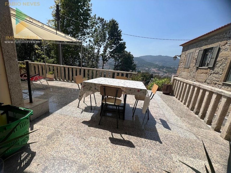 Villa for Sale in União Das Freguesias De Arcos De Valdevez (são Paio) E Giela, Arcos De Valdevez, Portugal 1