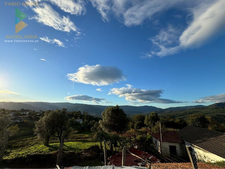 Villa for Sale in Ázere, Arcos De Valdevez, Portugal 14