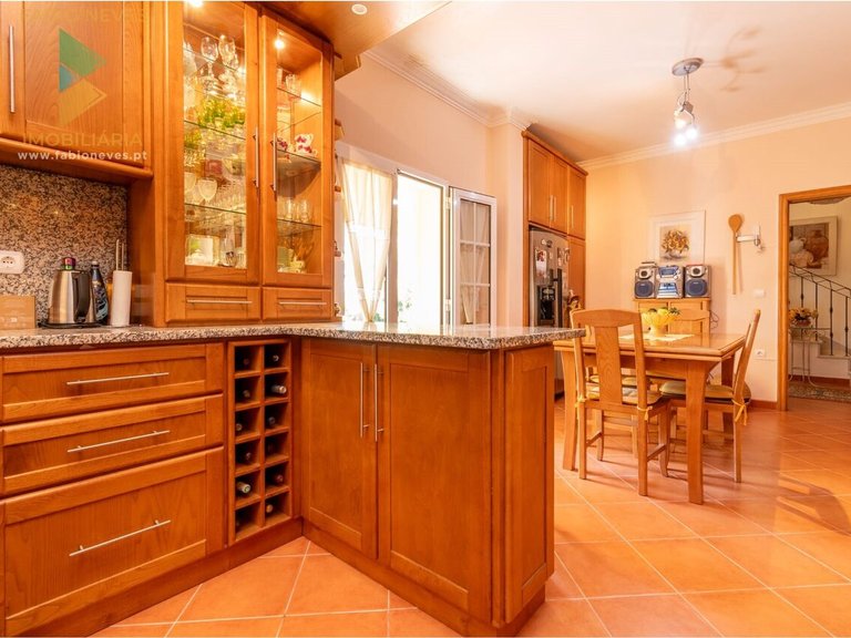Villa for Sale in Refóios Do Lima, Ponte De Lima, Portugal 11