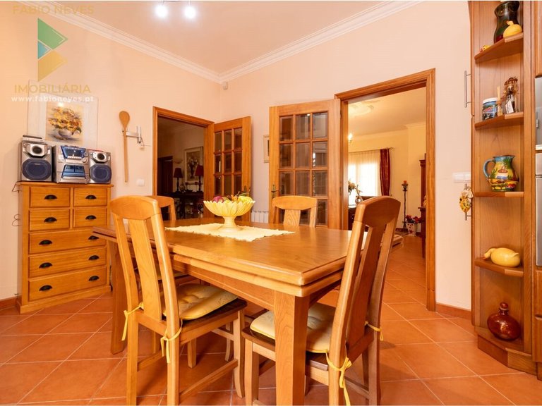 Villa for Sale in Refóios Do Lima, Ponte De Lima, Portugal 12