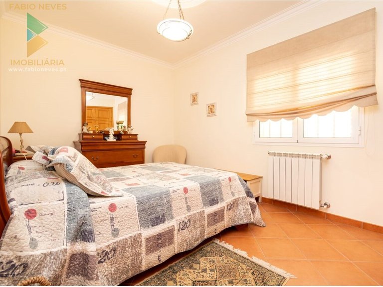 Villa for Sale in Refóios Do Lima, Ponte De Lima, Portugal 24