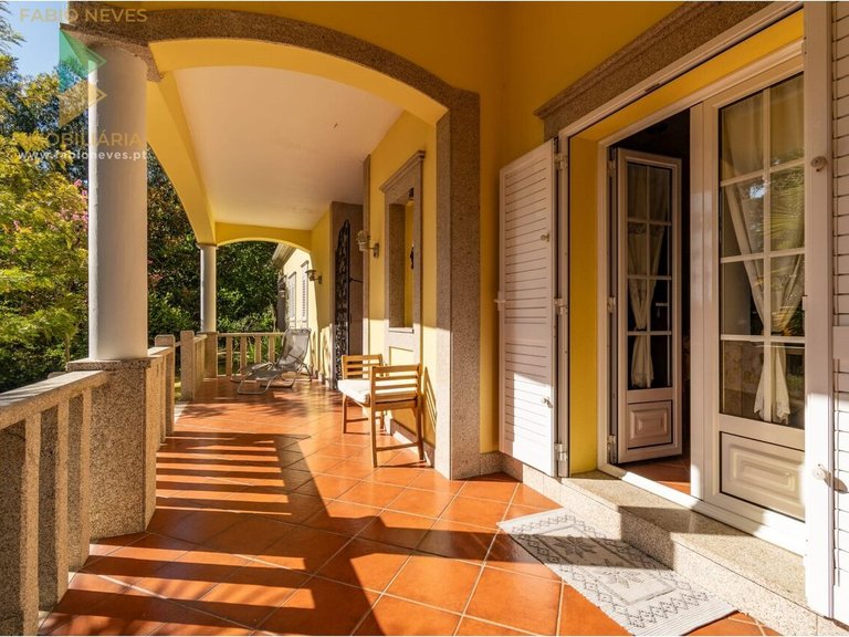 Villa for Sale in Refóios Do Lima, Ponte De Lima, Portugal 36