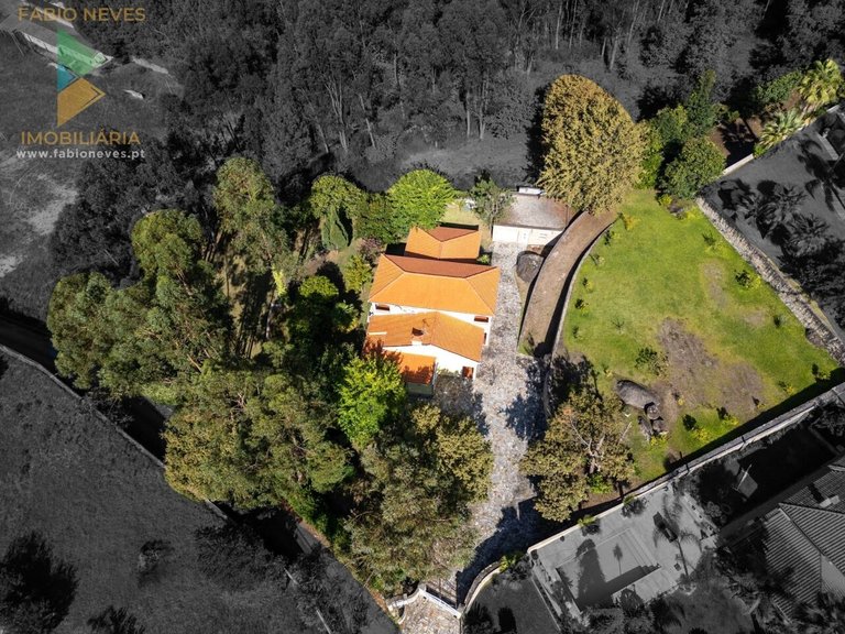 Villa for Sale in Refóios Do Lima, Ponte De Lima, Portugal 2