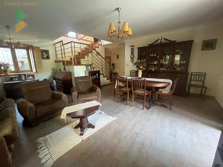Villa for Sale in Lanheses, Viana Do Castelo, Portugal 18