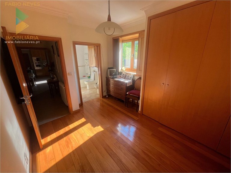 Villa for Sale in Lanheses, Viana Do Castelo, Portugal 24