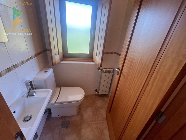 Villa for Sale in Lanheses, Viana Do Castelo, Portugal 30