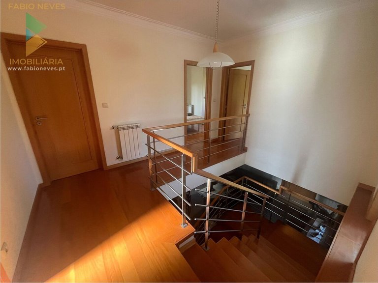 Villa for Sale in Lanheses, Viana Do Castelo, Portugal 25