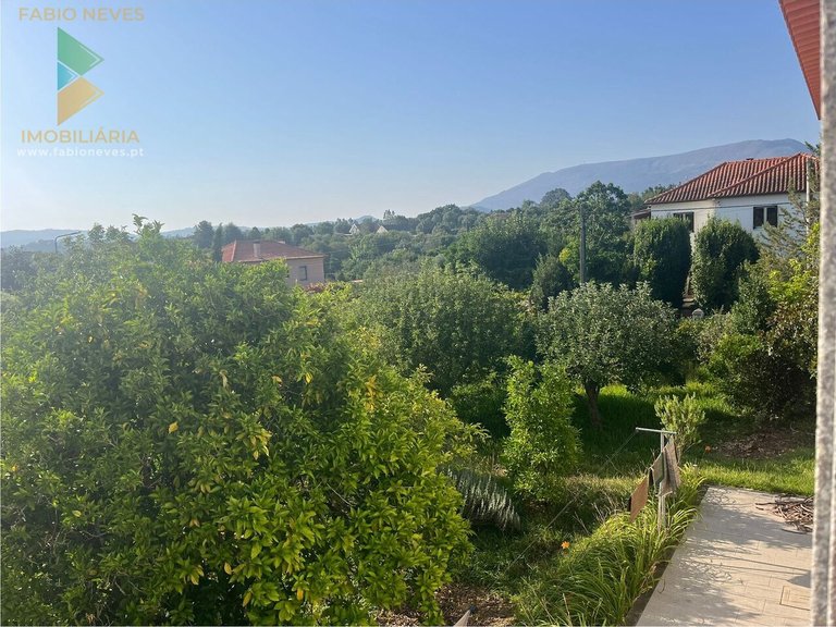 Villa for Sale in Lanheses, Viana Do Castelo, Portugal 36