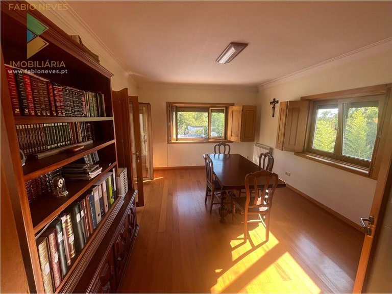 Villa for Sale in Lanheses, Viana Do Castelo, Portugal 31