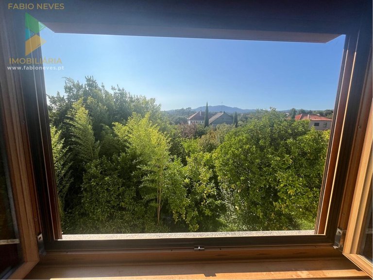 Villa for Sale in Lanheses, Viana Do Castelo, Portugal 35