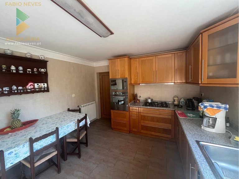 Villa for Sale in Lanheses, Viana Do Castelo, Portugal 20