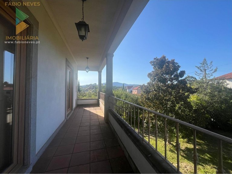 Villa for Sale in Lanheses, Viana Do Castelo, Portugal 15