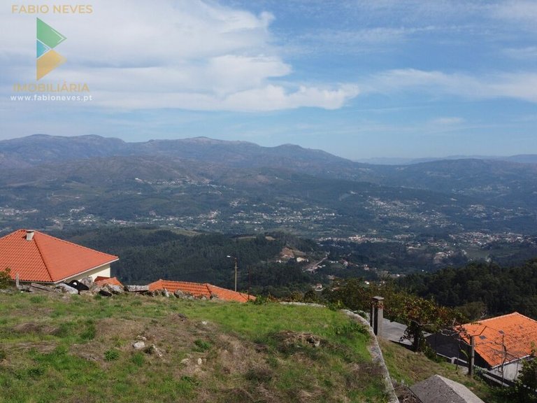 Villa for Sale in Senharei, Arcos De Valdevez, Portugal 3