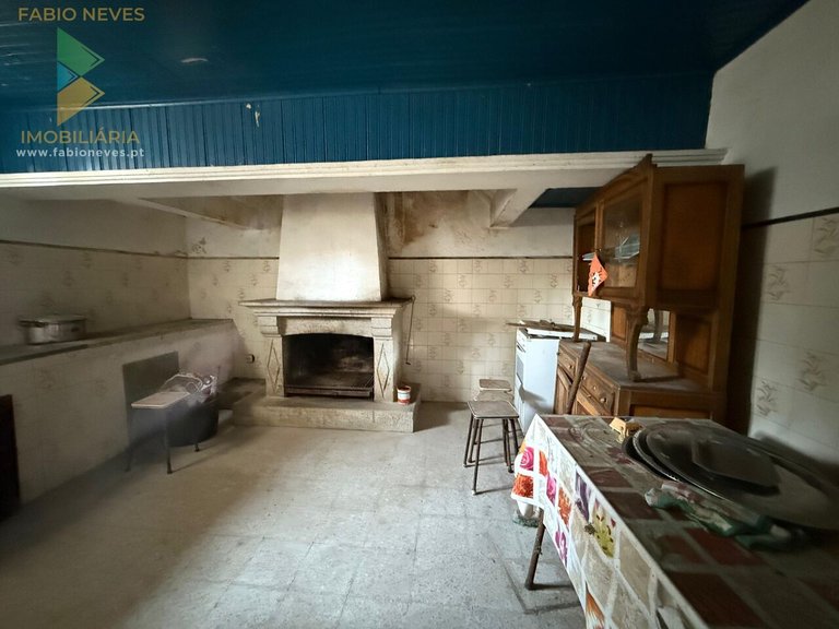 Villa for Sale in Senharei, Arcos De Valdevez, Portugal 18
