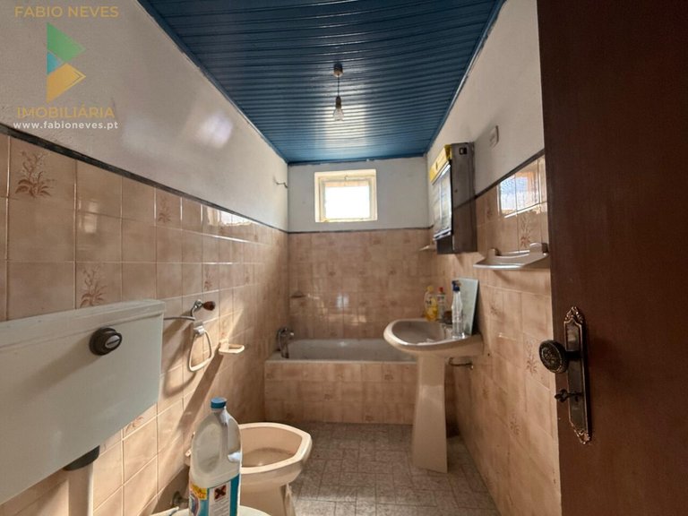 Villa for Sale in Senharei, Arcos De Valdevez, Portugal 22