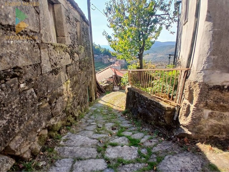 Villa for Sale in Sistelo, Arcos De Valdevez, Portugal 4