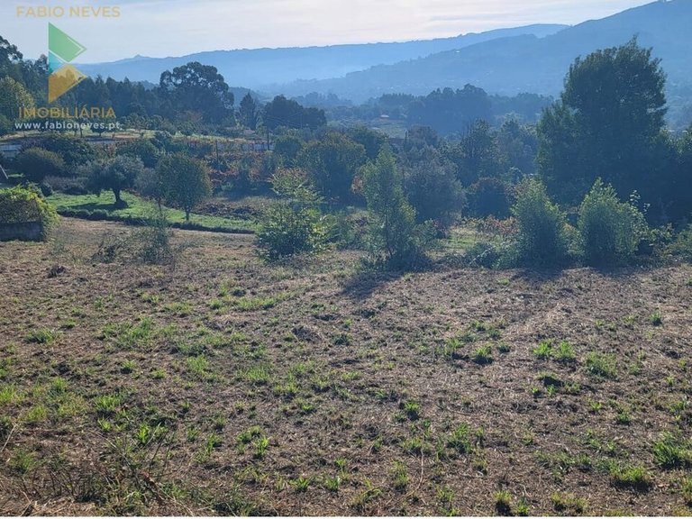 Plot for Sale in Refóios Do Lima, Ponte De Lima, Portugal 5