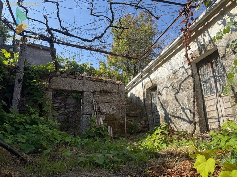 Villa for Sale in Senharei, Arcos De Valdevez, Portugal 3