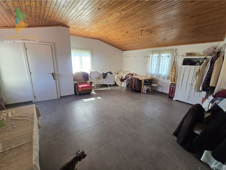 Villa for Sale in Santar, Arcos De Valdevez, Portugal 11