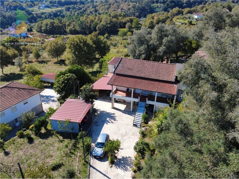 Villa for Sale in Santar, Arcos De Valdevez, Portugal 14