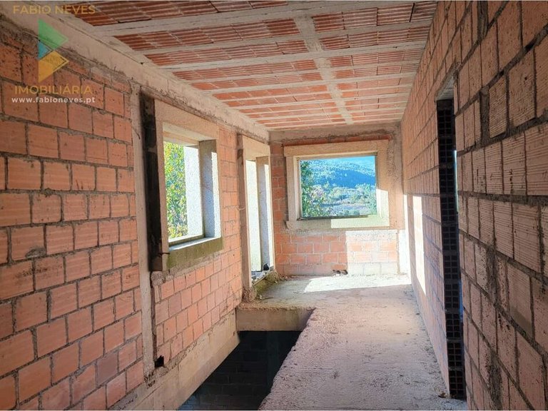 Villa for Sale in São Pedro De Arcos, Ponte De Lima, Portugal 9