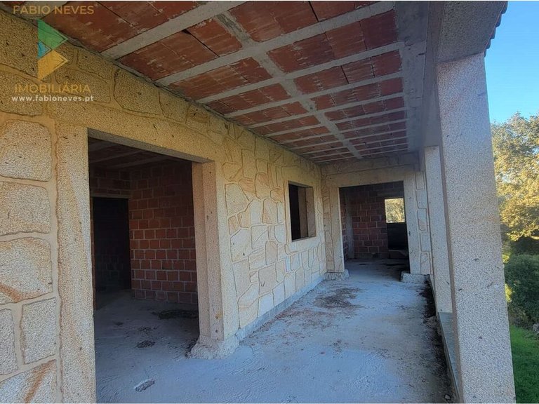 Villa for Sale in São Pedro De Arcos, Ponte De Lima, Portugal 10