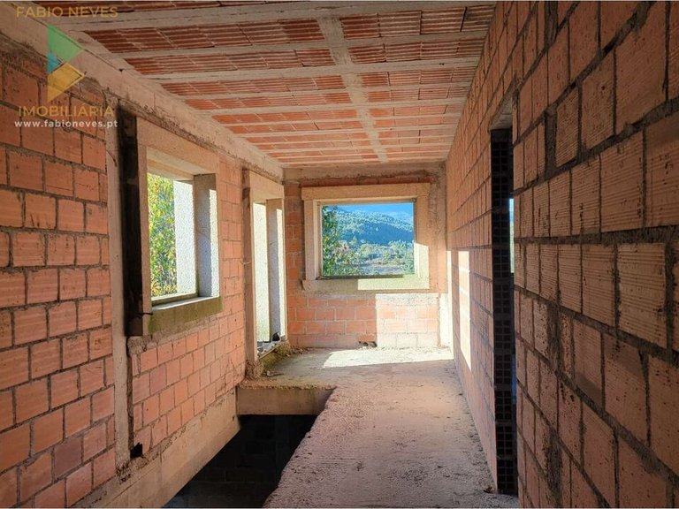Villa for Sale in São Pedro De Arcos, Ponte De Lima, Portugal 11