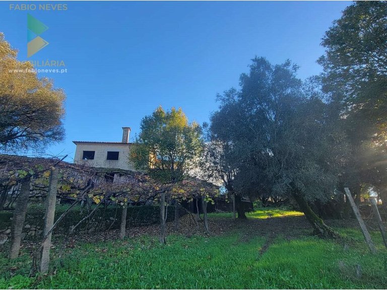 Villa for Sale in São Pedro De Arcos, Ponte De Lima, Portugal 17
