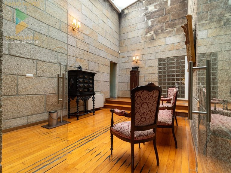 Villa for Sale in União Das Freguesias De Guilhadeses E Santar, Arcos De Valdevez, Portugal 11