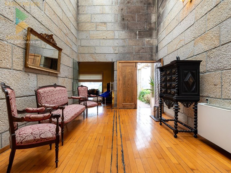 Villa for Sale in União Das Freguesias De Guilhadeses E Santar, Arcos De Valdevez, Portugal 14