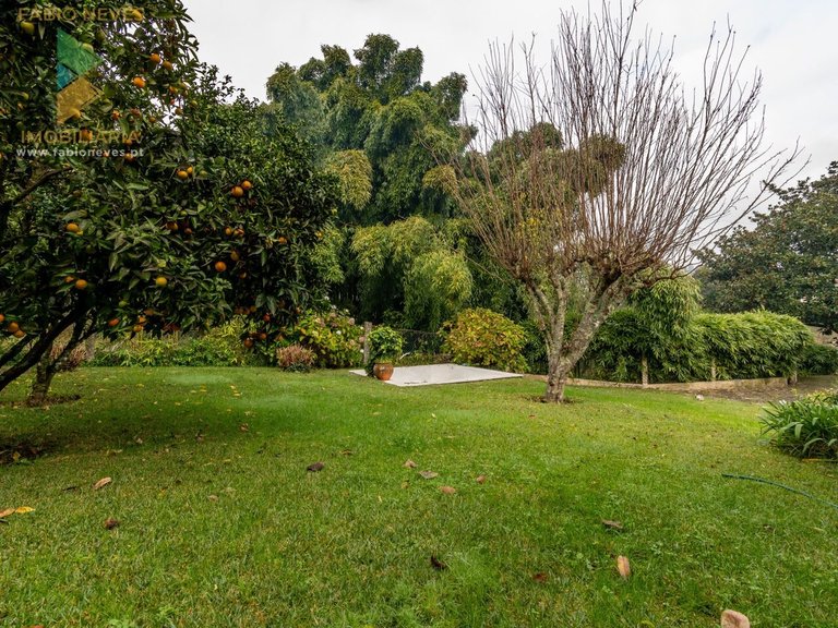 Villa for Sale in União Das Freguesias De Guilhadeses E Santar, Arcos De Valdevez, Portugal 47