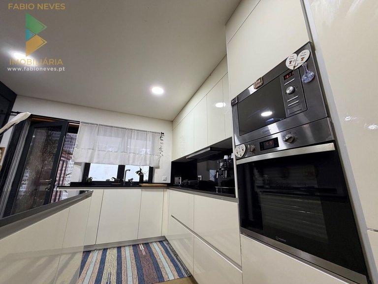 Villa for Sale in Souto, Arcos De Valdevez, Portugal 4