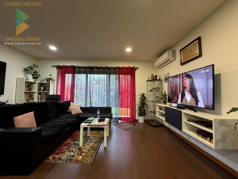 Villa for Sale in Souto, Arcos De Valdevez, Portugal 13
