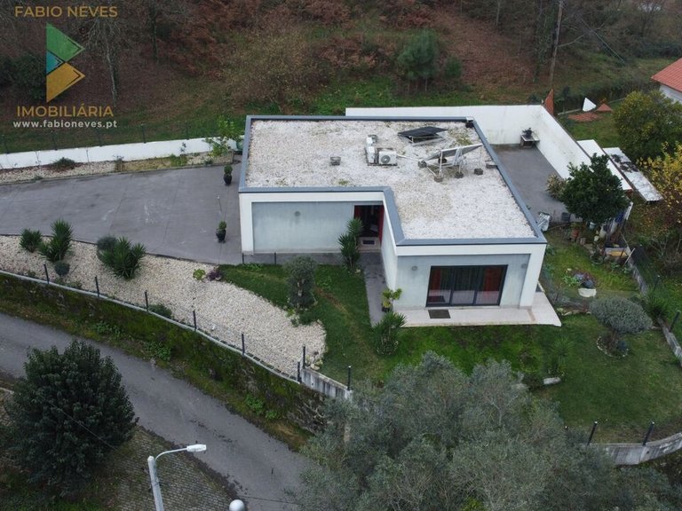 Villa for Sale in Souto, Arcos De Valdevez, Portugal 25
