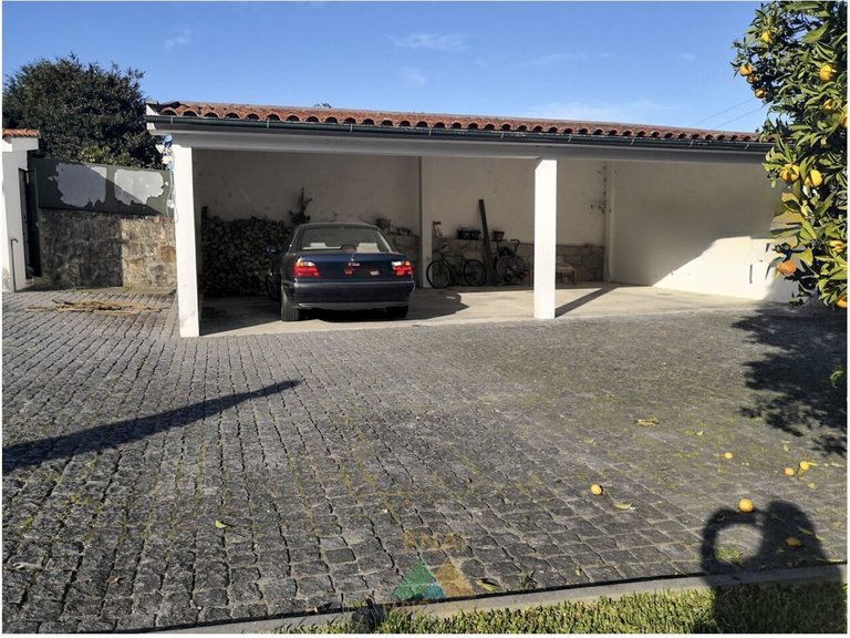 Villa for Sale in Oleiros, Ponte Da Barca, Portugal 8