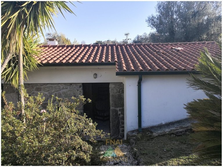 Villa for Sale in Oleiros, Ponte Da Barca, Portugal 15