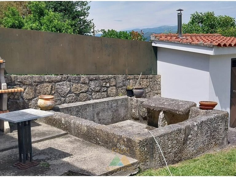 Villa for Sale in Oleiros, Ponte Da Barca, Portugal 18