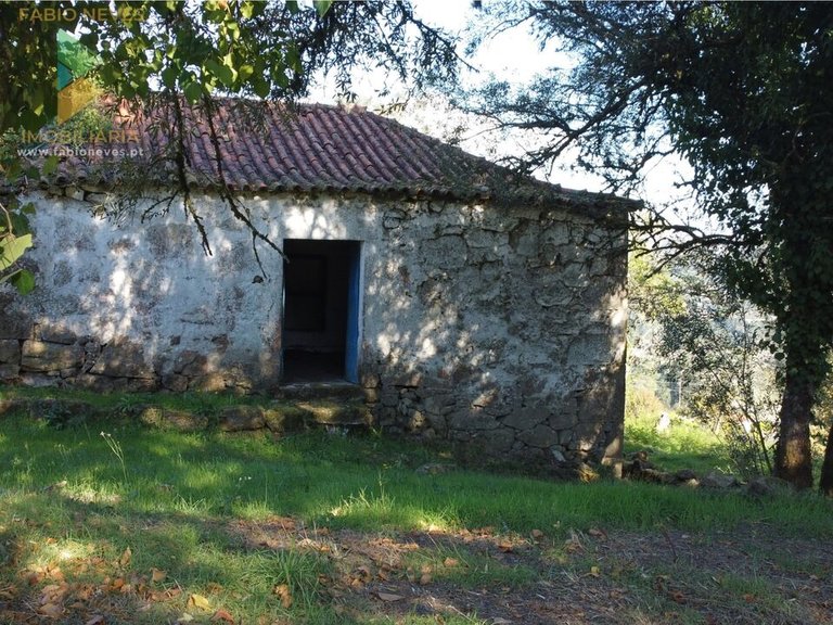 Villa for Sale in Sabadim, Arcos De Valdevez, Portugal 6